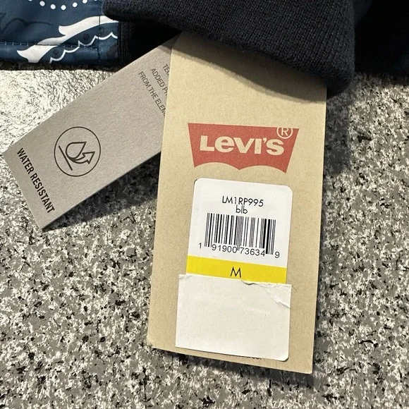 Levi's Bomber Jacket Mens M Quilted Puffer Blue Satin Bandana Paisley